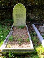 digweed tombstone ©fnrc